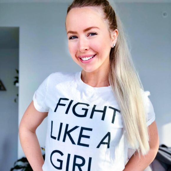 Meet your Posher, Katie - Picture 1 of 1